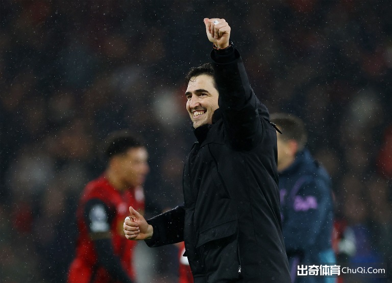 张琪格现场,助阵,目睹国足精,网球比分捷报网,网球赛事平台,网球比赛信息,网球赛事数据,网球赛事中心