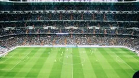 曼联遭遇伤病困境，琼斯直言挑战严峻